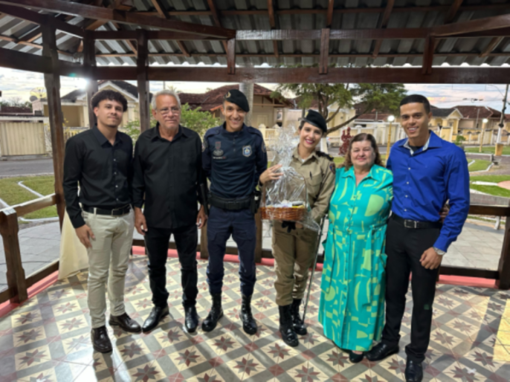 Borges e Fernando Henrique, vereadores de Martinho Campos, prestigiam posse da nova comandante do 7º BPM de Bom Despacho