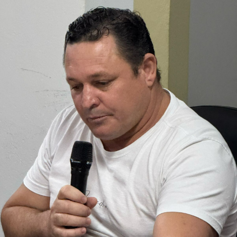 Branco solicita manutenção e limpeza de estradas entre Albert Isaacson, Boa Vista e Monjolinhos