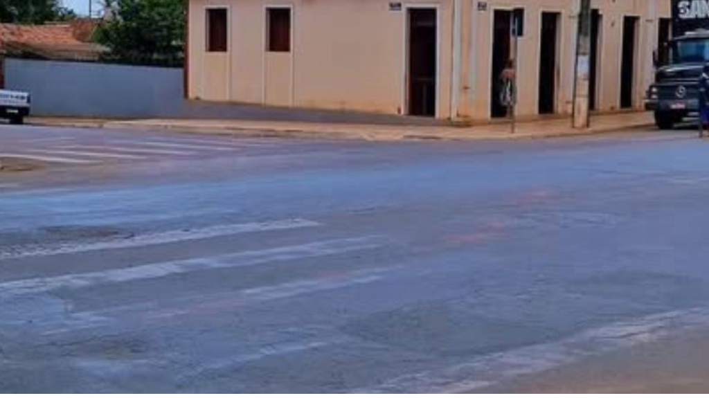 Indicação aprovada pela Câmara Municipal solicita  revitalização da sinalização de trânsito em Martinho Campos